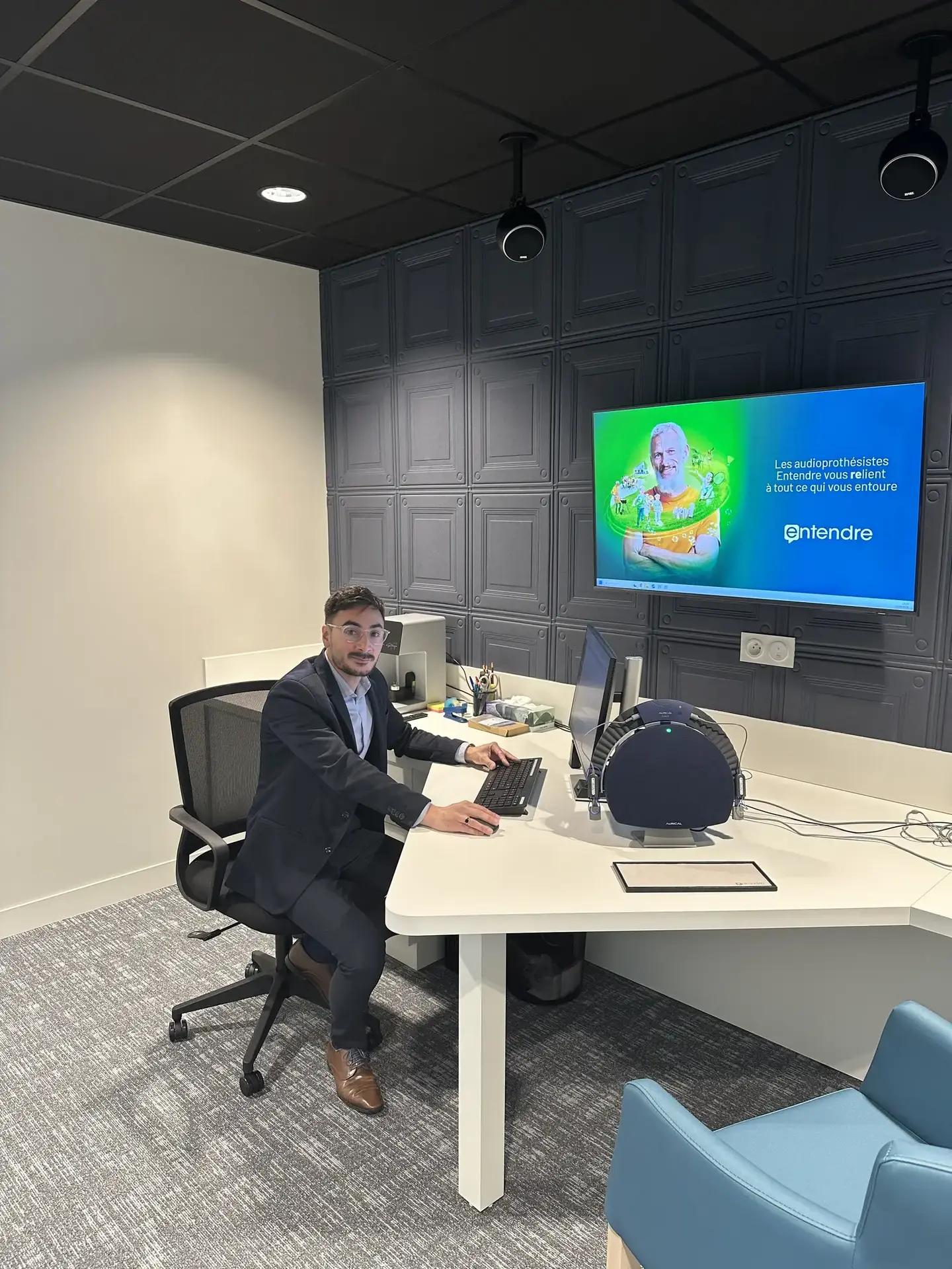 Photo Audioprothésiste Entendre Tours Nord